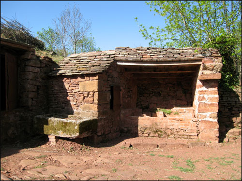 LAVOIR